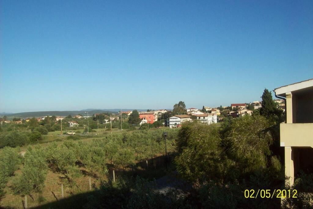 Villa Su Due Livelli Super Accessoriata Sant'Anna Arresi Exterior photo