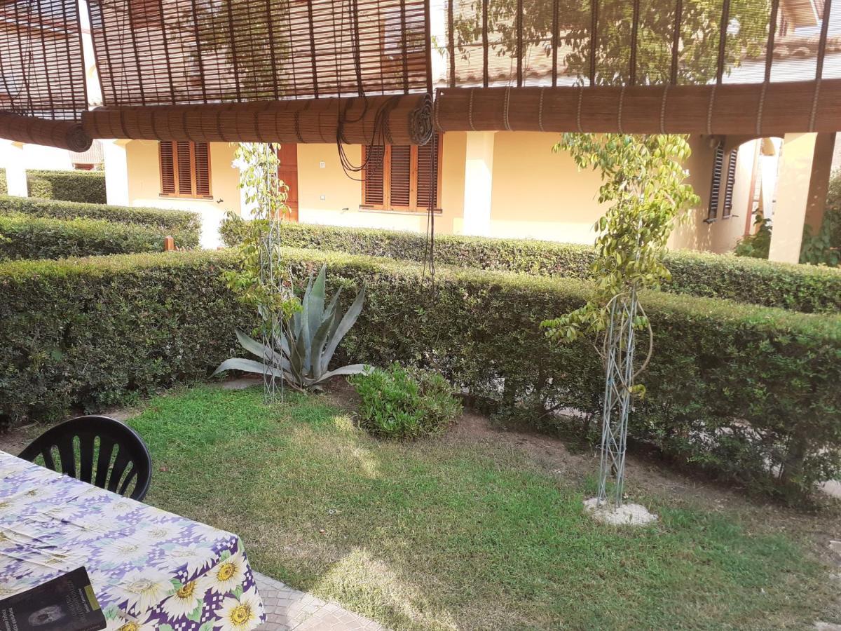 Villa Su Due Livelli Super Accessoriata Sant'Anna Arresi Exterior photo